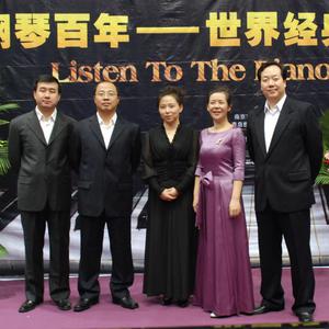 新疆旱厕拉屎视频最新
